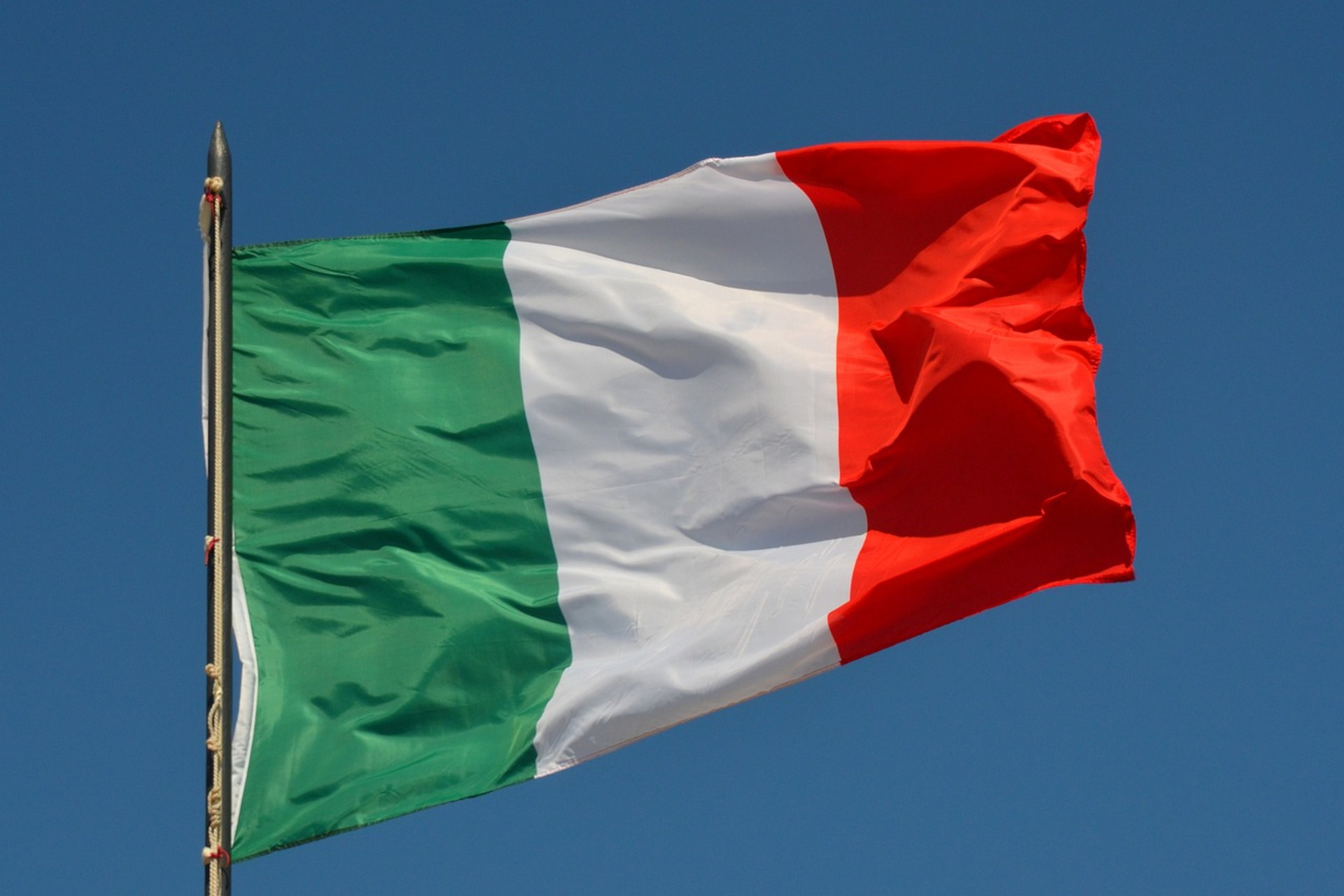 Festa del Tricolore: Un omaggio all’Identità nazionale italiana