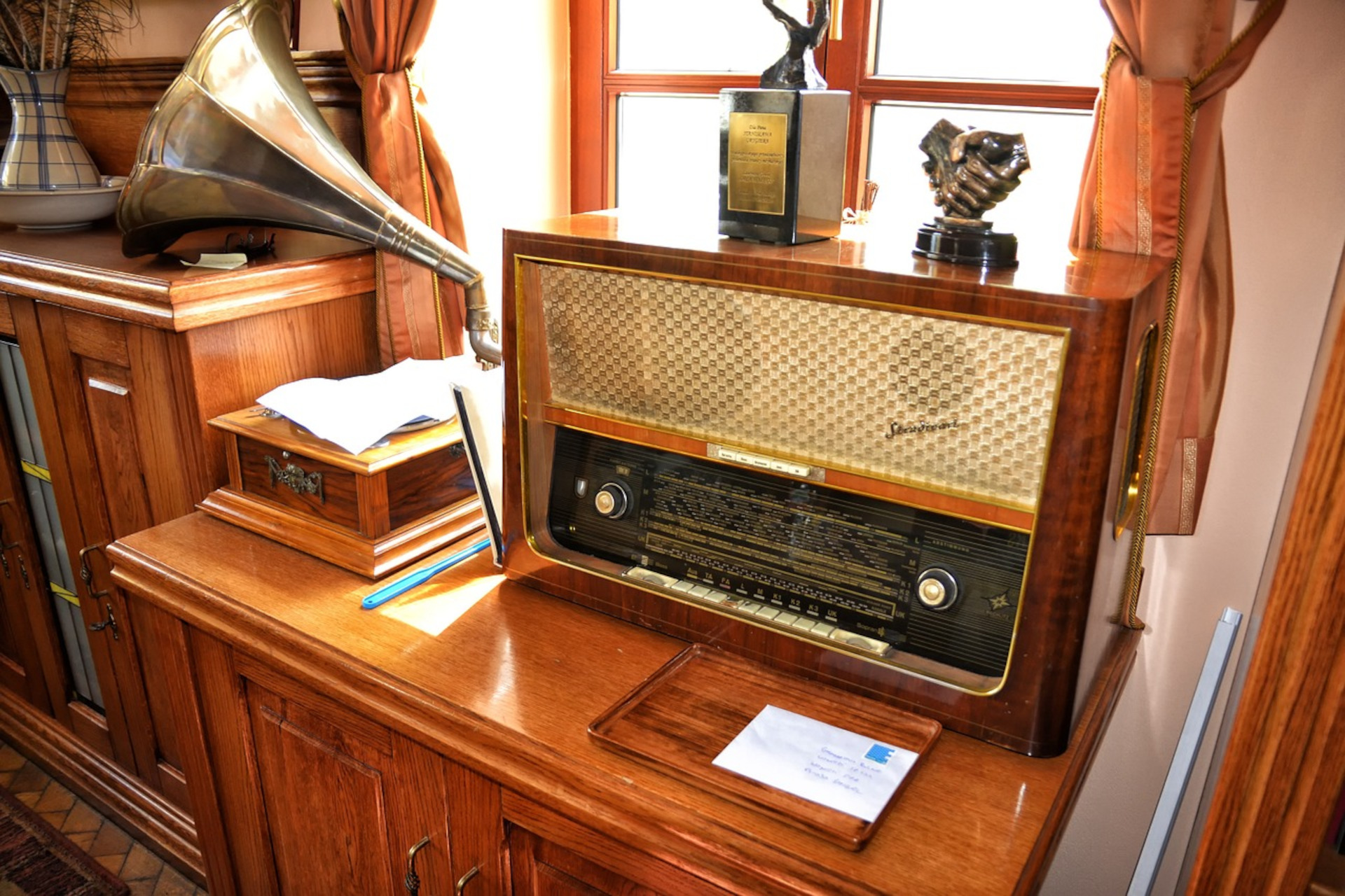 Giornata Mondiale della Radio: Celebrare la potenza dell’etere
