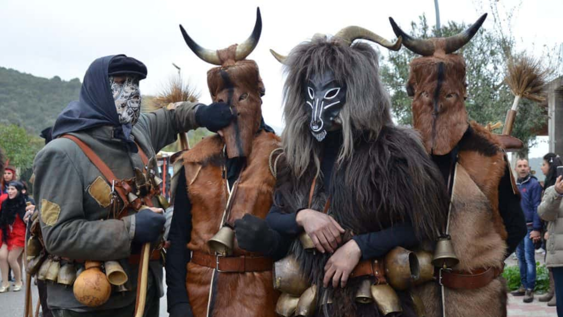 Carnevale di Mamoiada: Tra Maschere Antiche e Riti Autentici