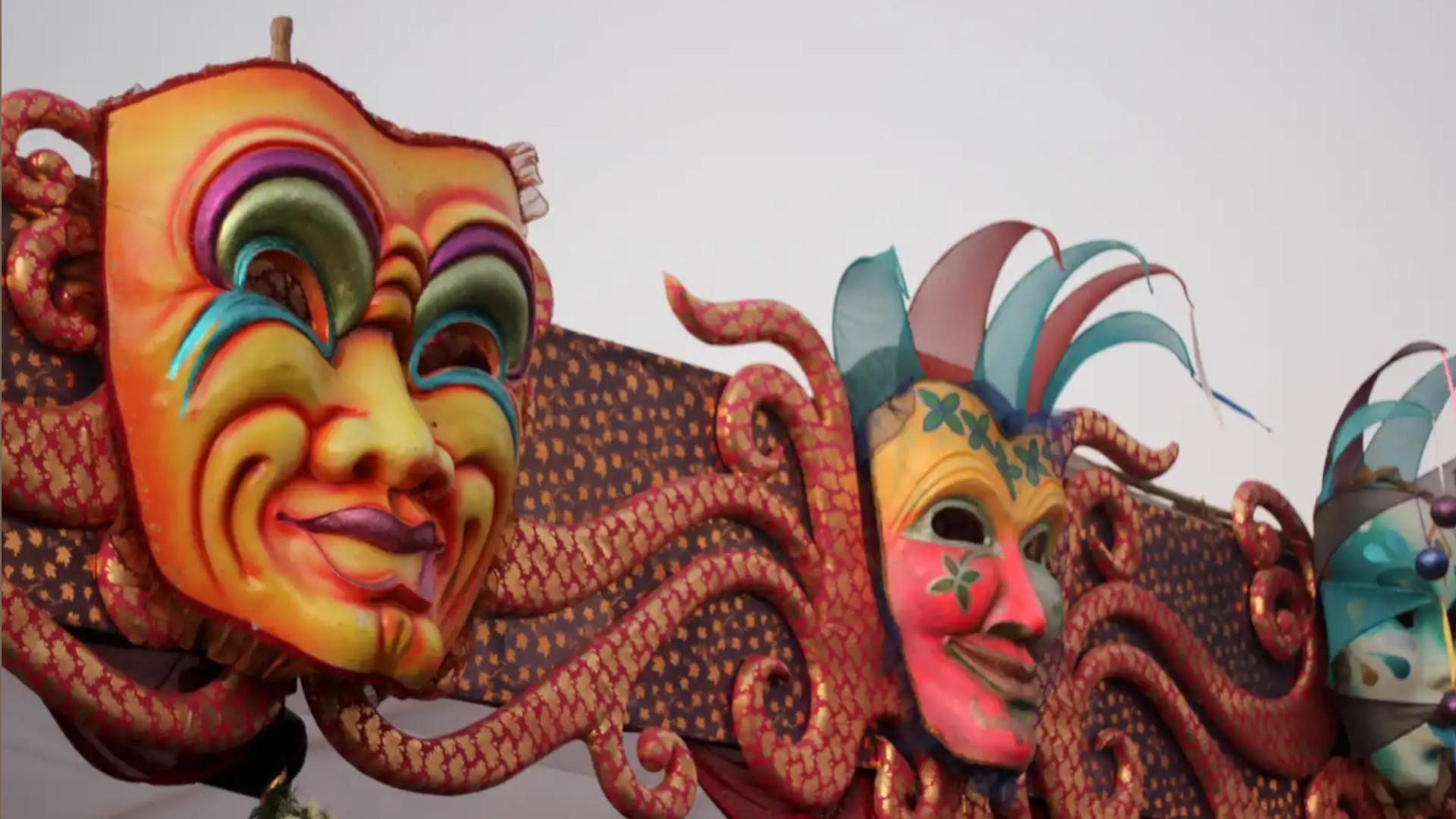 Carnevale di Panaji: Una Festa Esplosiva di Colori e Tradizioni